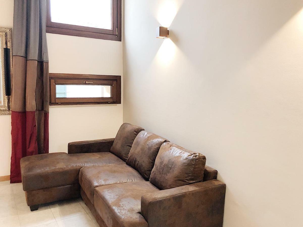 The Bright Nest Apartments Верона Екстер'єр фото